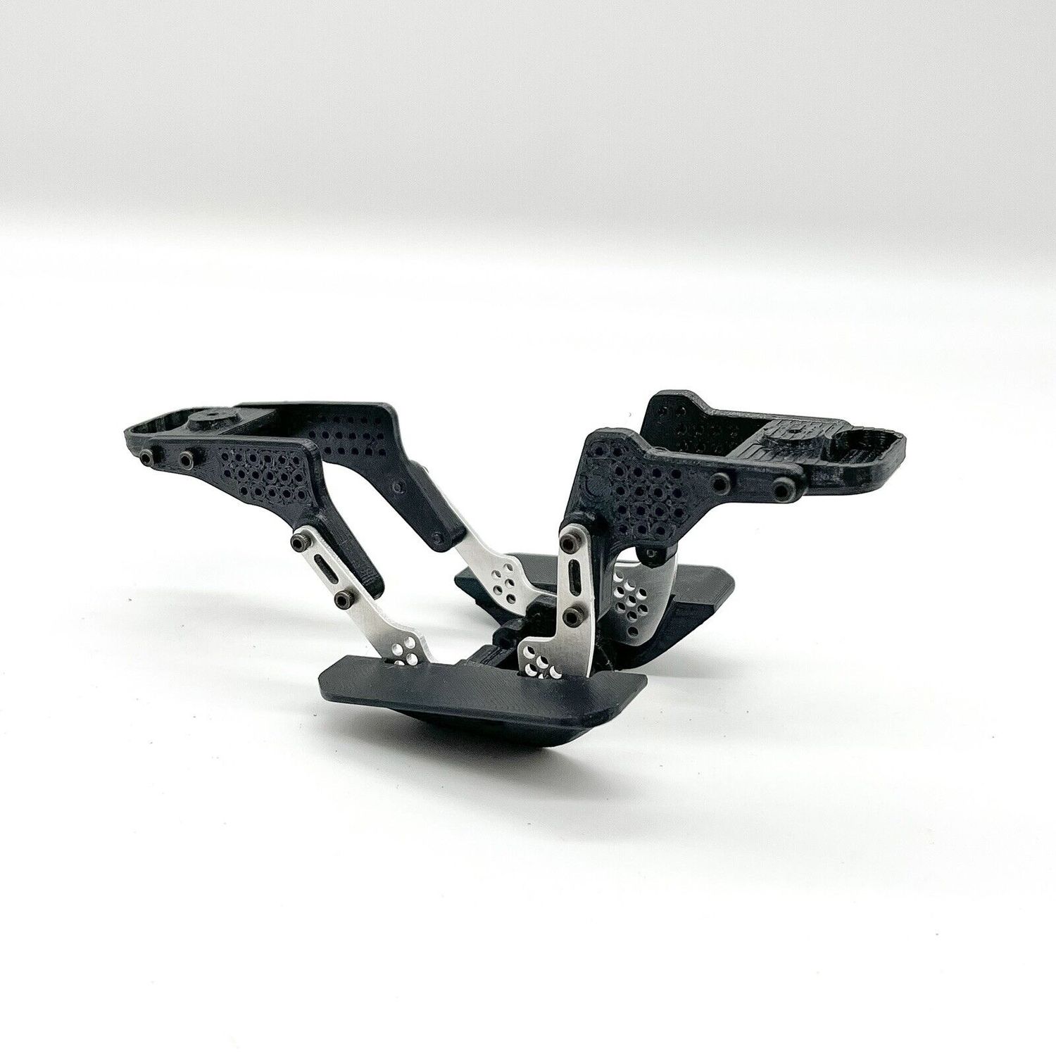 Orange Crawler Juice Aluminum/plastic low cg chassis for Ascent 18. 10° skid, sliders, body mounts.