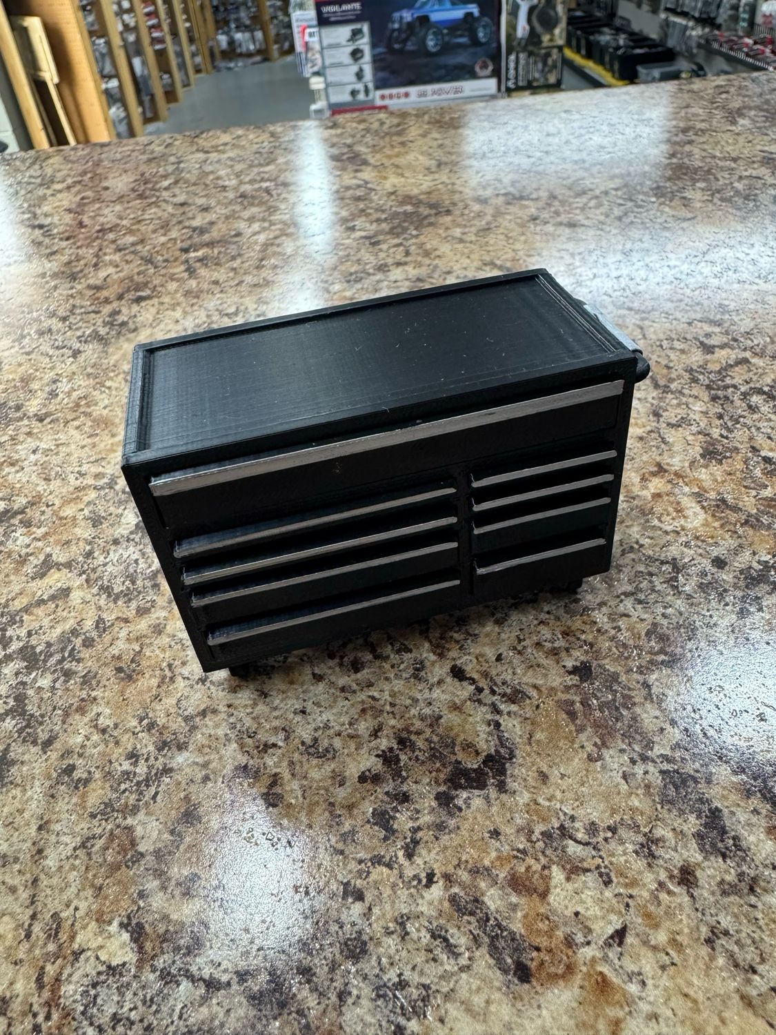 True Scale 1/18 Scale Toolbox (Black)