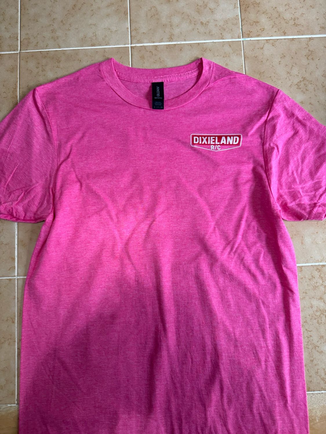 Gildan SoftStyle Vintage White Logo Tshirt (Heather Heliconia)