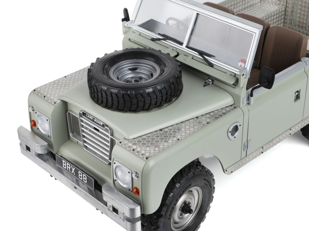 Boom Racing KUDU™ Stainless Steel Diamond Plate Set for Series Land Rover® 109 (Exterior) Silver BRX02369S