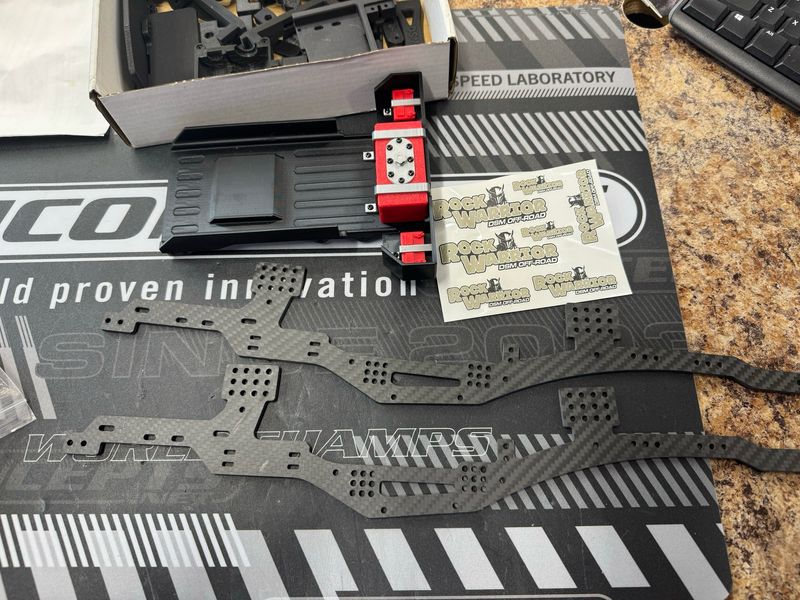 Dsm Rock Warrior Chassis Kit - Fits Axial, Element(even Se Version) With Flat Bed