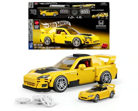 Mattel Brick Shop™ Hot Wheels® '07 Honda® S2000® Set w/Die-Cast Honda® S2000® MTTJFR88