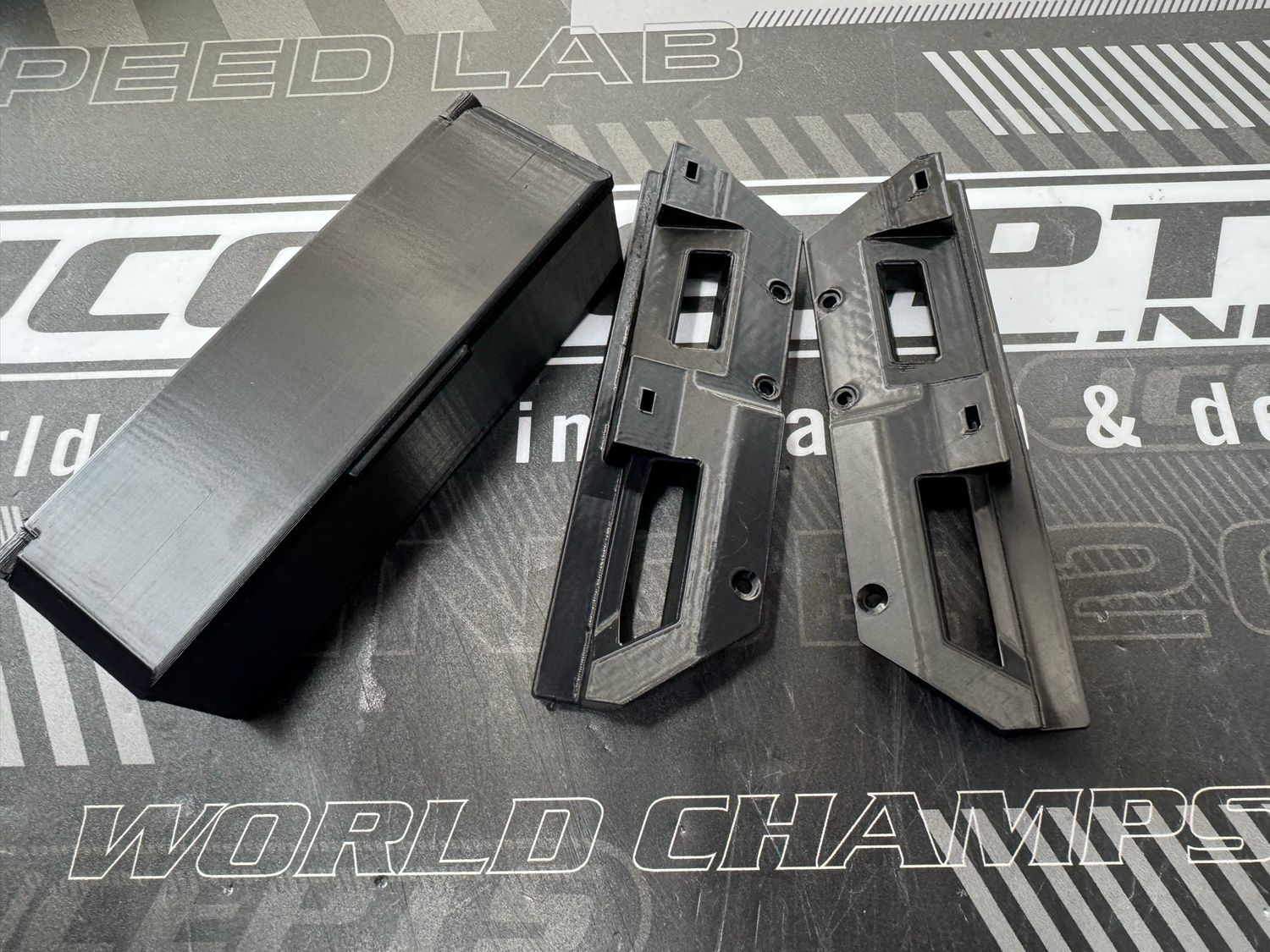 Dixieland R/C RC4WD 82 Pickup Body Mounts For Boom AWB Chassis by Jerseyscaler