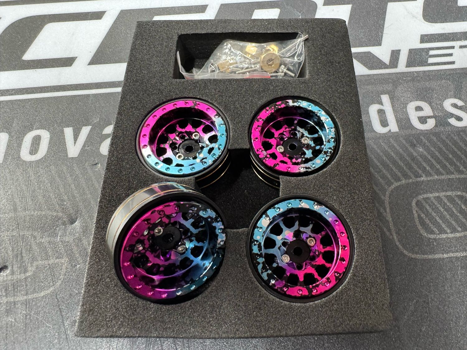 Dixieland R/C Rainbow Colored 1.1" Beadlocks