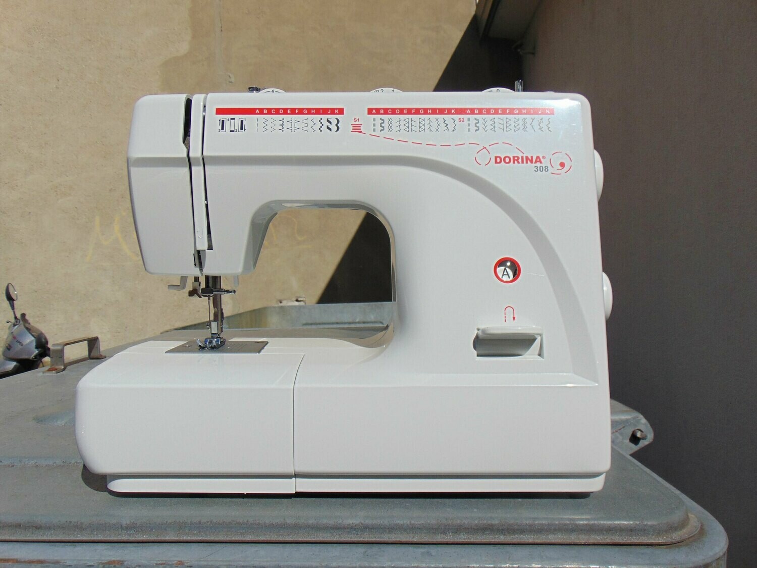 Nähmaschine Dorina 308, neu, Gratis-Versand. Aktions-Preis, mit 5 Jahren Garantie.