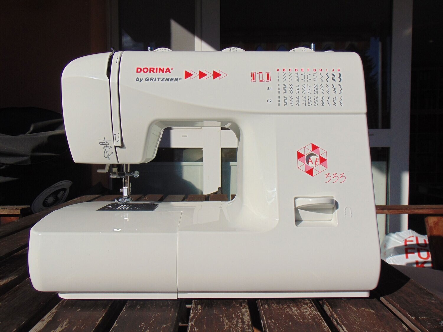 Nähmaschine Gritzner Dorina 333, neu, Gratis-Versand, 33 Stichprogramme, 5 Jahre Garantie.