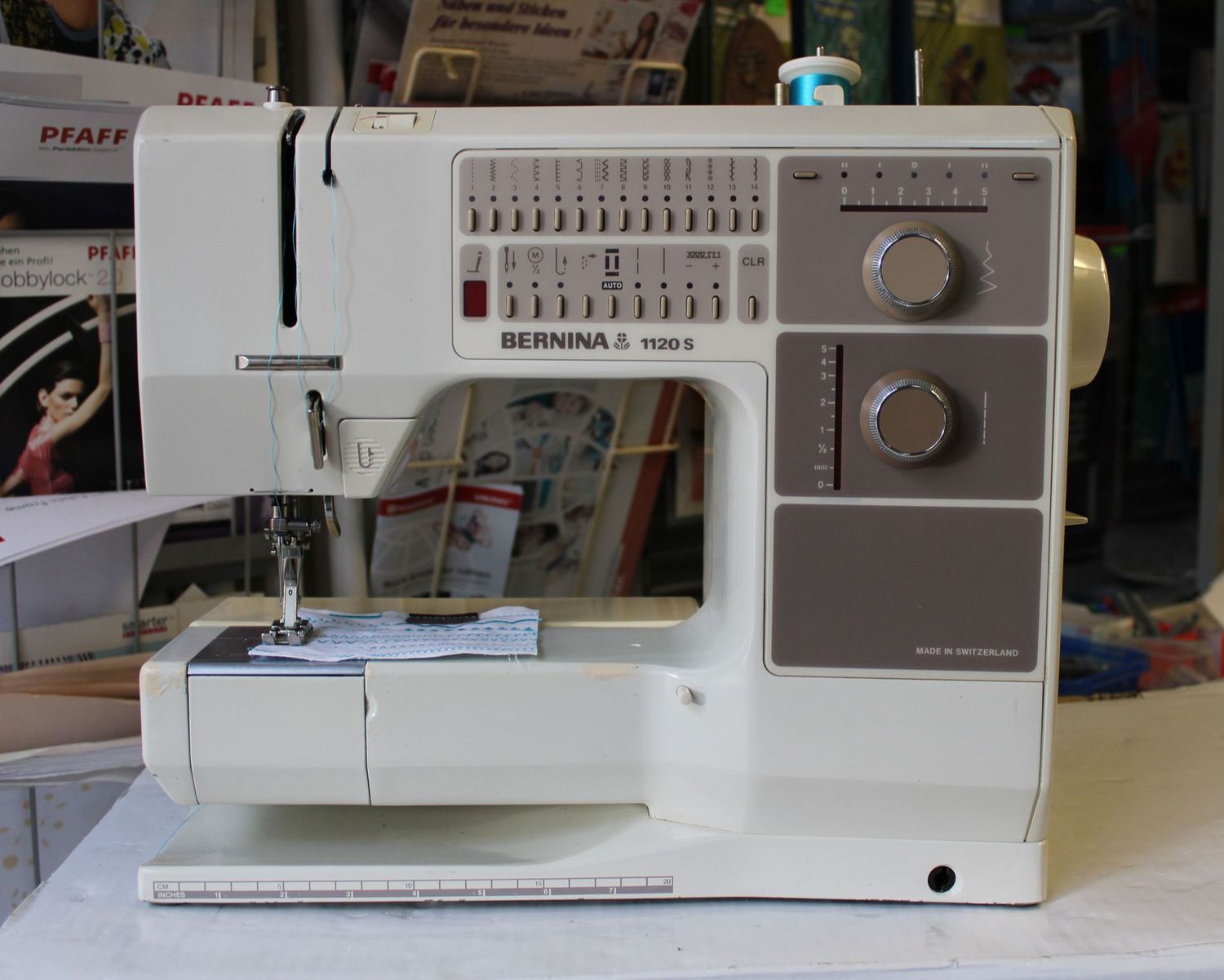 Nähmaschine Bernina 1120s, ab Service, 6 Monate Garantie, Gratis-Versand.
