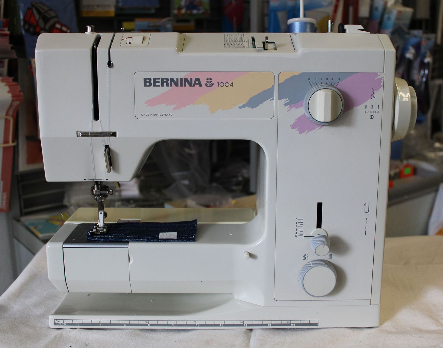 Nähmaschine Bernina 1004, ab Service, 6 Monate Garantie, mit Gratis-Versand.