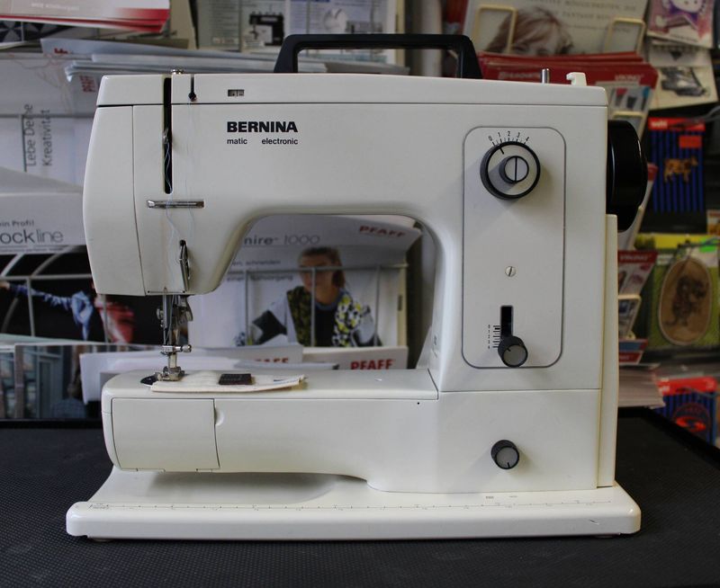 Nähmaschine Bernina matic electronic 803, ab Service, 6 Monate Garantie, Gratis-Versand.