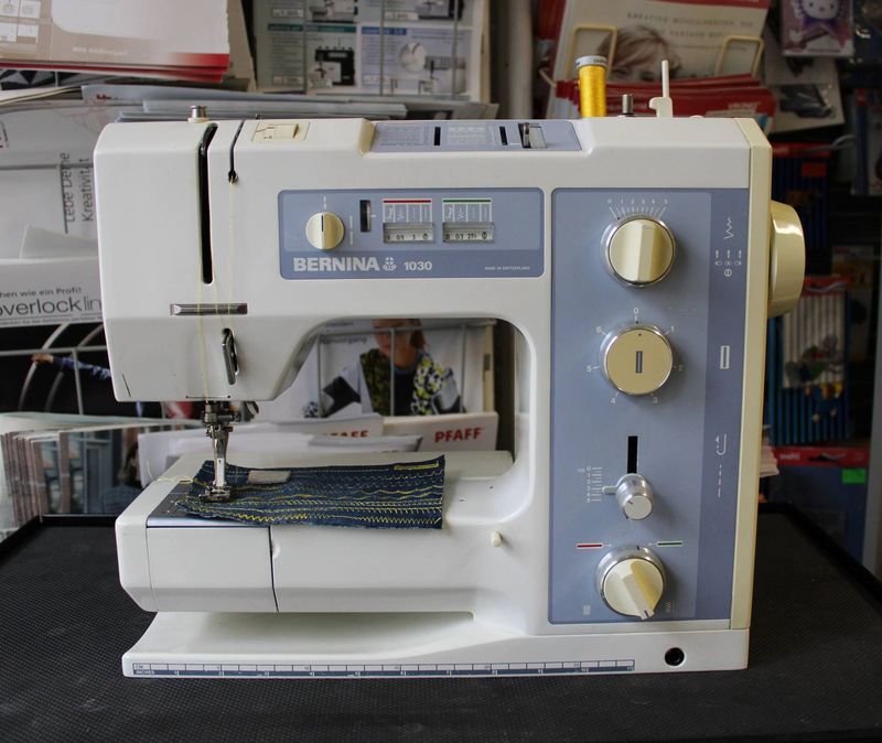 Nähmaschine Bernina 1030, ab Service, 6 Monate Garantie, mit Gratis-Versand, Aktions-Preis.