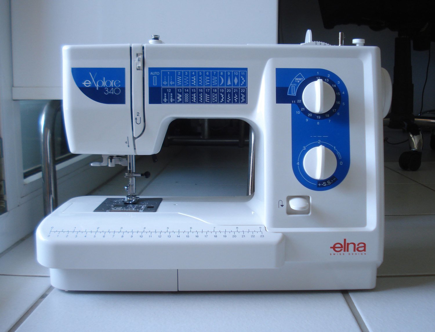 Nähmaschine Elna explore 340, neu, mit Gratis-Versand, 5 Jahren Garantie, Aktions-Preis.