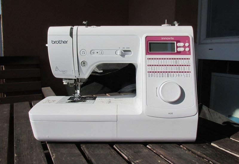Nähmaschine Brother innov-is A50, neu, mit Gratis-Versand. Mit 3 Jahren Garantie, Aktions-Preis.