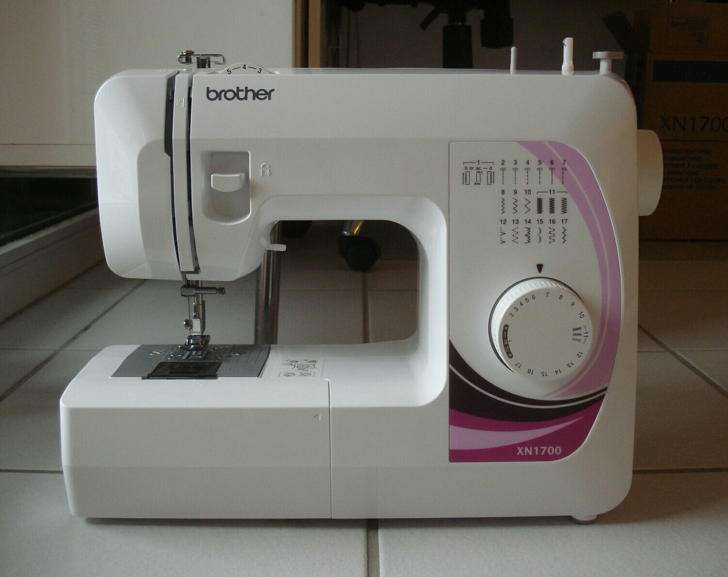 Nähmaschine Brother XN 1700, neu, Gratis Versand, 2 Jahre Garantie, Super Angebot. Nähmaschine Brother XN 1700, neu, Gratis Versand, 2 Jahre Garantie, Super Angebot.