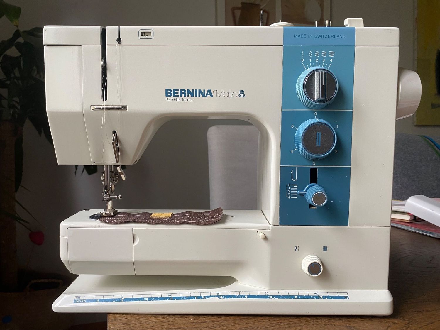 Nähmaschine Bernina matic 910, CH-Qualität, mit 9 Stichprogrammen, ab Service, mit Gratis-Versand und 6 Monaten Garantie. Nähmaschine Bernina matic 910, CH-Qualität, mit 9 Stichprogrammen, ab Service, mit Gratis-Versand und 6 Monaten Garantie.