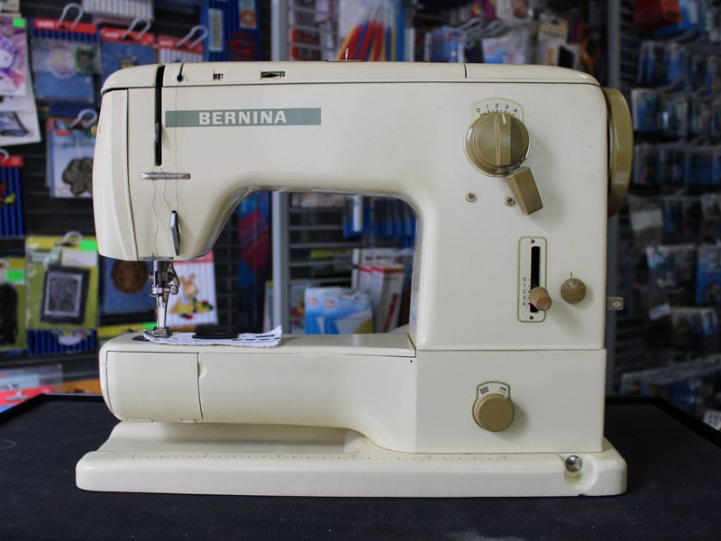 Nähmaschine Bernina 731, ab Service, Schweizer Qualität, Gratis-Versand, 6 Monate Garantie.