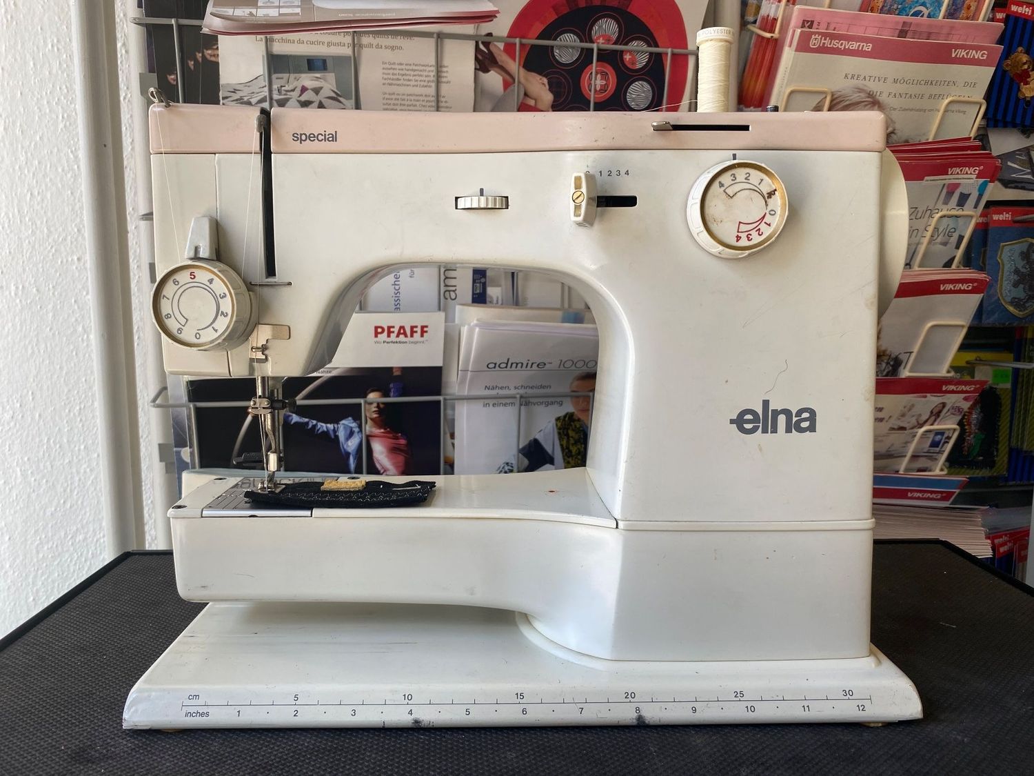 Nähmaschine Elna special, ab Service, 6 Monate Garantie, Gratis-Versand. Nähmaschine Elna special, ab Service, 6 Monate Garantie, Gratis-Versand.