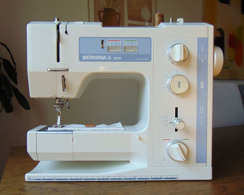 Nähmaschine Bernina 1020, ab Service, 6 Monate Garantie, mit Gratis-Versand, Aktions-Preis.
