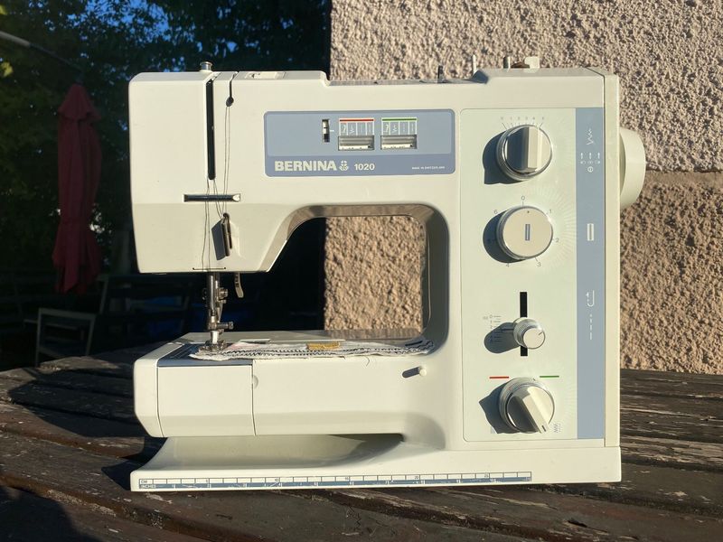 Nähmaschine Bernina 1020, ab Service, 6 Monate Garantie, mit Gratis-Versand, Aktions-Preis.