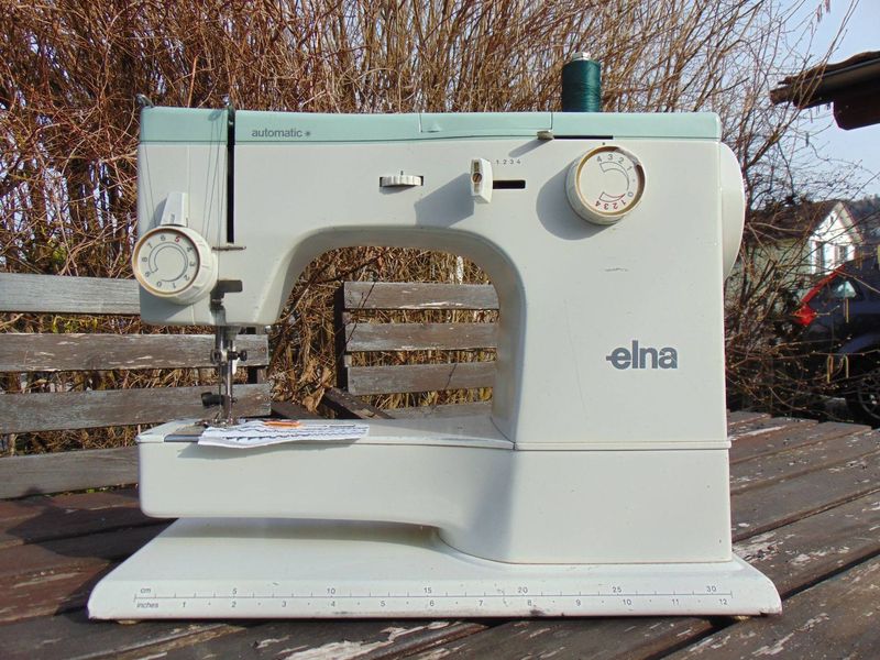 Nähmaschine Elna automatic, ab Service, 6 Monate Garantie, Gratis-Versand.