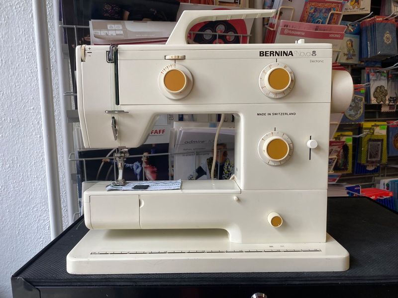 Nähmaschine Bernina nova 900, ab Service, 6 Monate Garantie, Gratis-Versand.