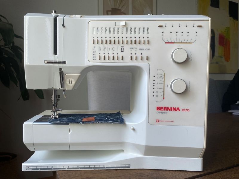 Nähmaschine Bernina 1070, ab Service, 6 Monate Garantie, mit Gratis-Versand.