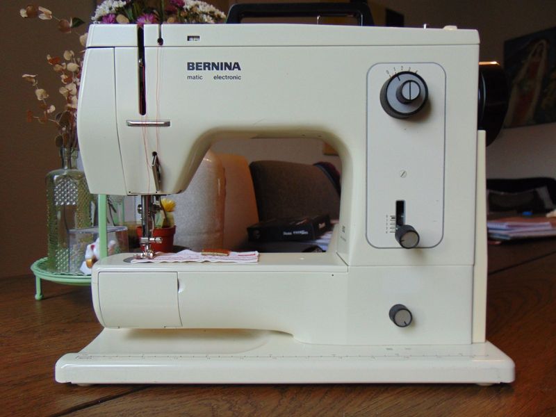 Nähmaschine Bernina matic electronic 802 ab Service, Schweizer Qualität, mit Gratis-Versand.