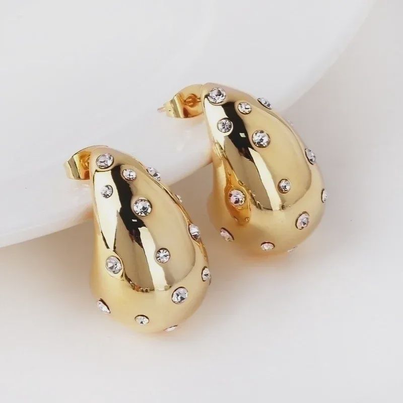 Chloe Water Droplet Earring Chloe Water Droplet Earring