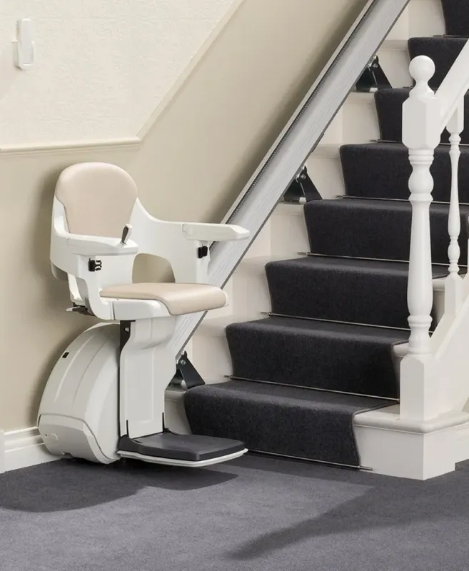 Mieten - Treppenlifte für gerade Treppen bis 146 kg Mieten - Treppenlifte für gerade Treppen bis 146 kg