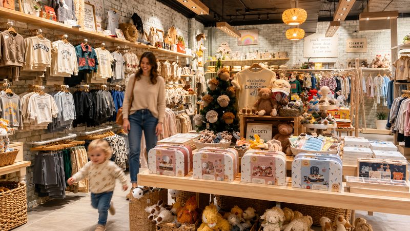Why Moms and Little Ones Need Community — and How The Acorn Room Helps Families Gather in Warwick, NY