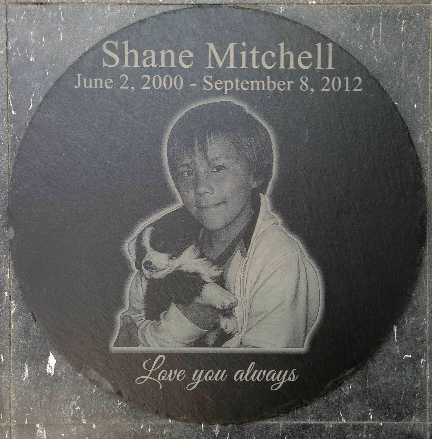 8" Round Granite Slate Plaque
