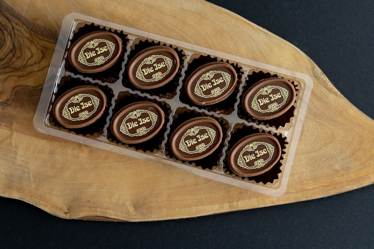 Cognac-Trüffel aus Vollmilchschokolade – 8 Stück – Chocolaterie Die Ise Hamburg