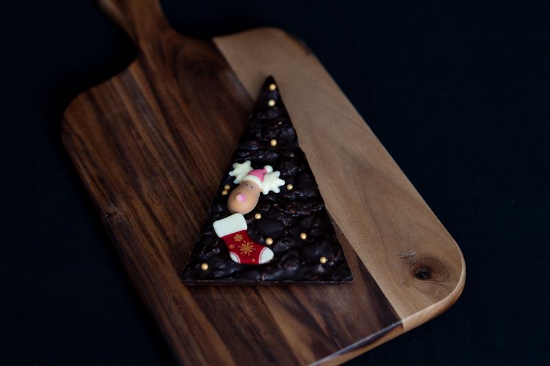 Schokolade mit Cornflakes Weihnachten – Zartbitter oder Vollmilch – Chocolaterie Die Ise Hamburg