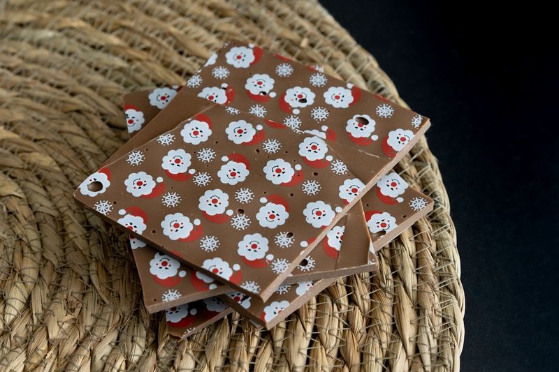 Vollmilch-Bruchschokolade Weihnachten – mit Weihnachtsgewürzen – Chocolaterie Die Ise Hamburg