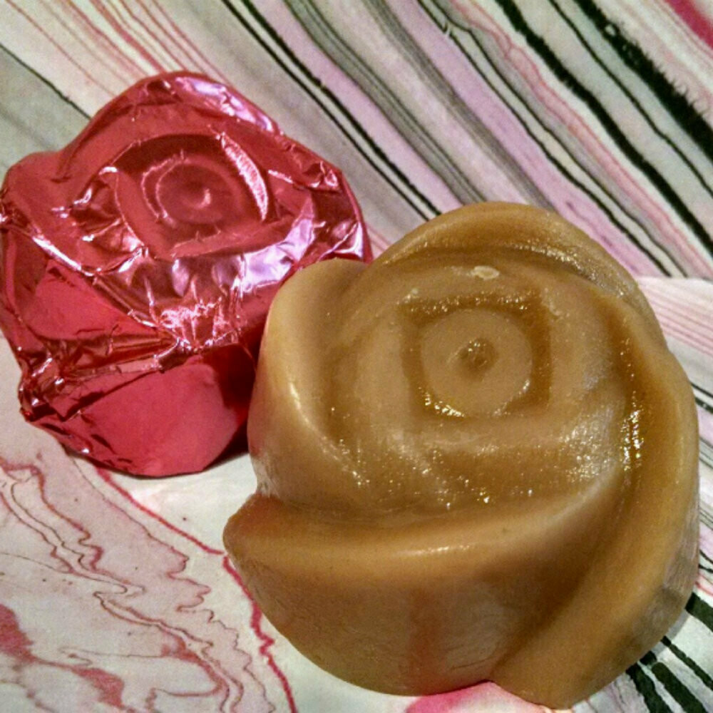 Red Clay Rose Blossom Bar