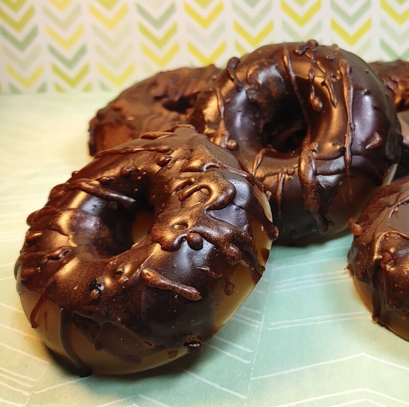 Donut Spice + Chocolate Crème
