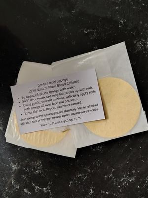 Gentle Facial Sponges w Flaxseed in Handmade Art Bag
