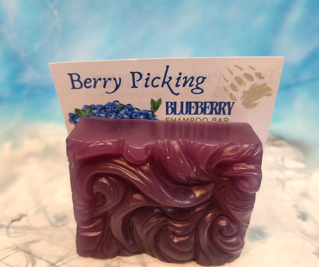 Berry Picking Blueberry Shampoo Bar Swirls