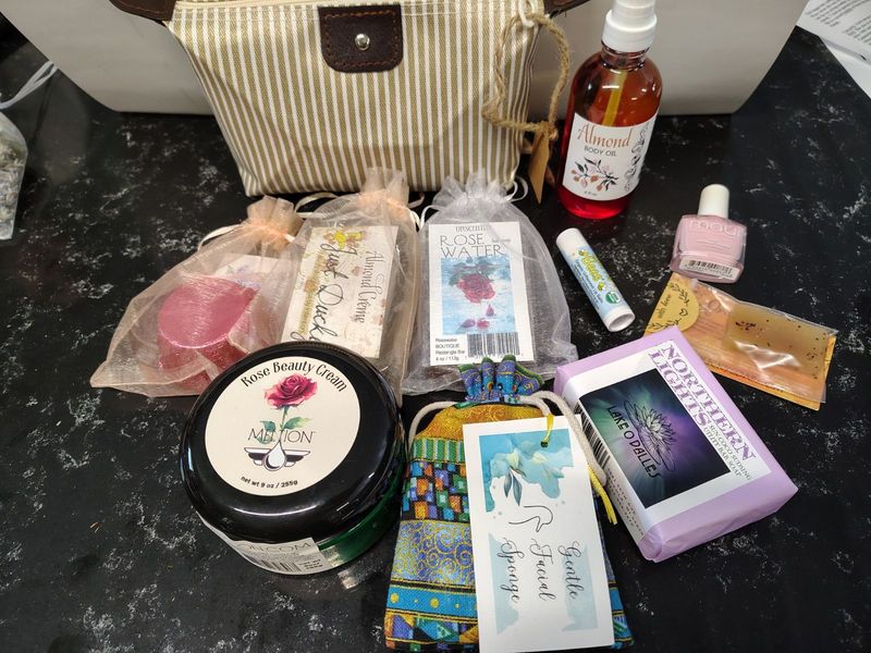 6 Person Spa Shopping Spree