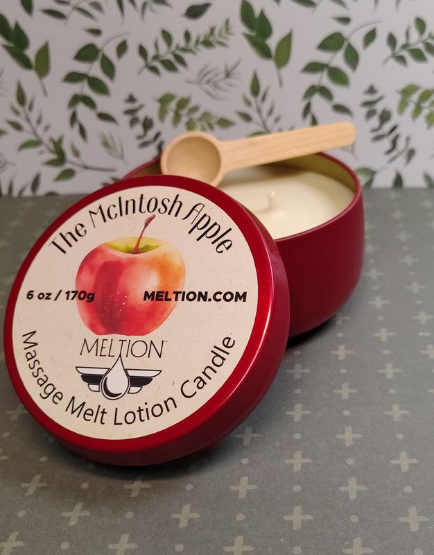 The McIntosh Apple Massage Melt Lotion Candle Lg