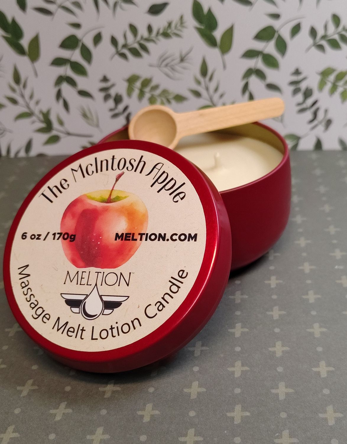 The McIntosh Apple Massage Melt Lotion Candle Lg