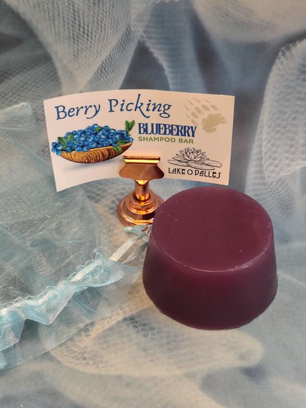 Berry Picking Blueberry Shampoo Bar Lg Puck