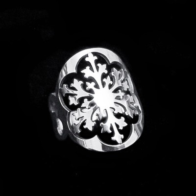 Falling Snow - Silver Ring