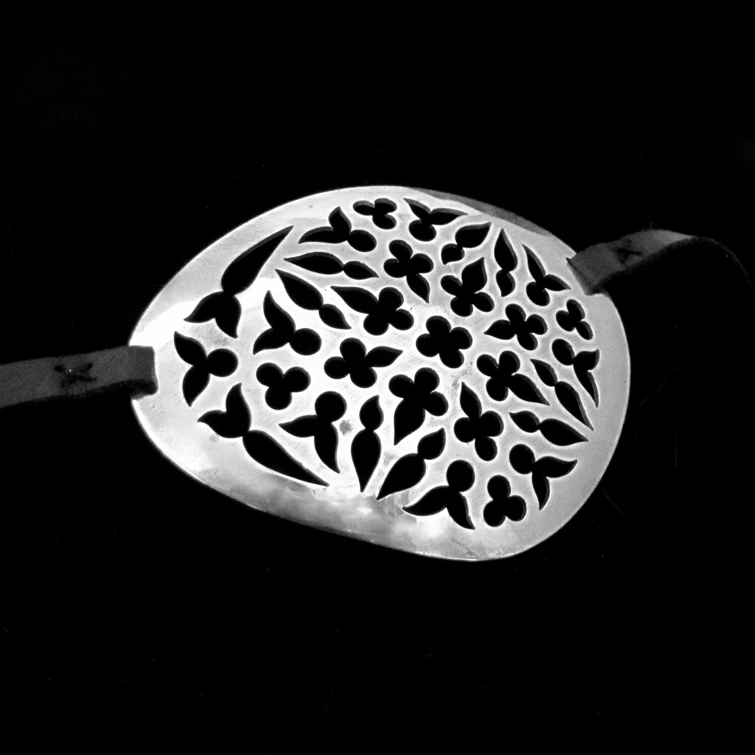 Cathedral Phantom - Silver &amp; Leather Eyepatch