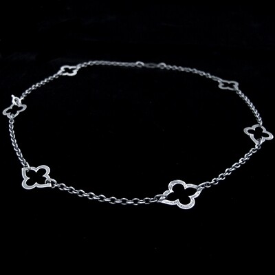 Balistrarias - Silver Quatrefoil Chain Necklace