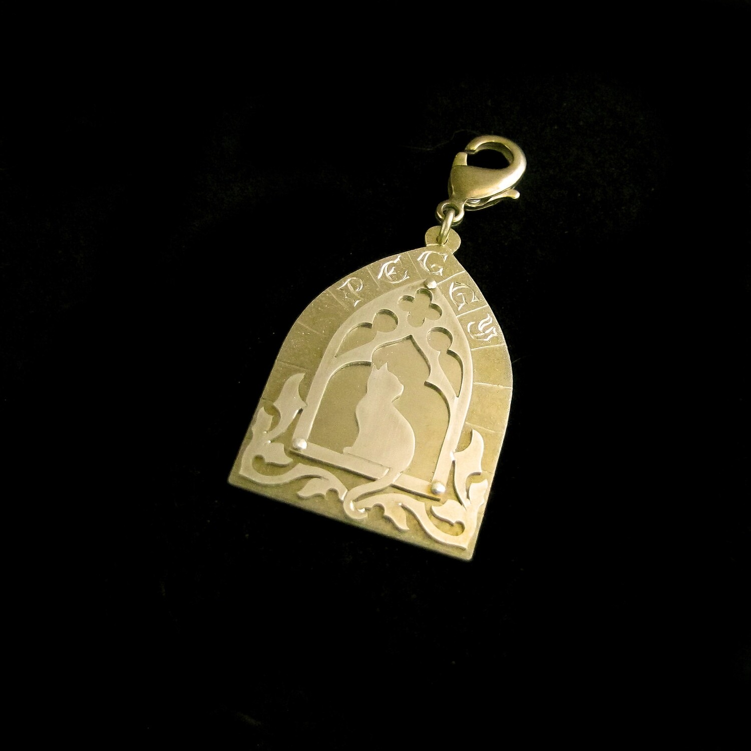 Cloister Cat - Brass Personalised ID Tag