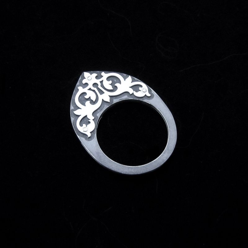 Shadow Lock - Silver Poison Ring