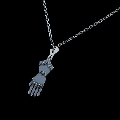 Ghost Gauntlet - Silver Necklace