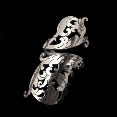 Baroque Soiree - Adjustable Silver Wrap Ring