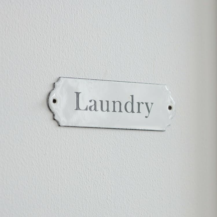 ENAMEL LAUNDRY SIGN - WHITE