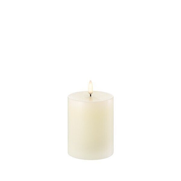 UYUNI LED REAL FLICKER PILLAR CANDLE - IVORY 7.8x10.1cm